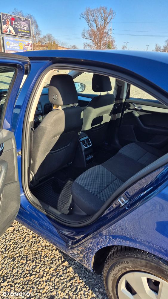Skoda Octavia 1.6 TDI Greenline - 10