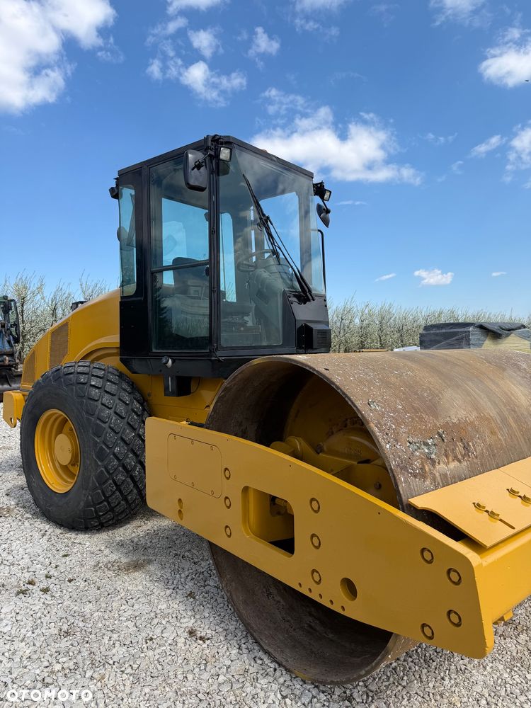 Caterpillar CS56 - 2