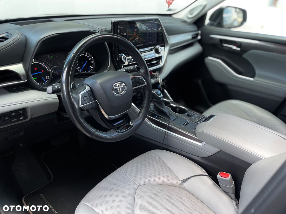 Toyota Highlander 2.5 Hybrid Executive - 24