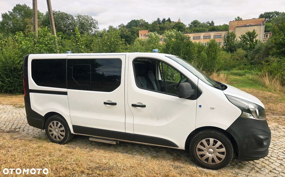 Opel Vivaro 1.6dci Karetka Ambulans Nosze - 16