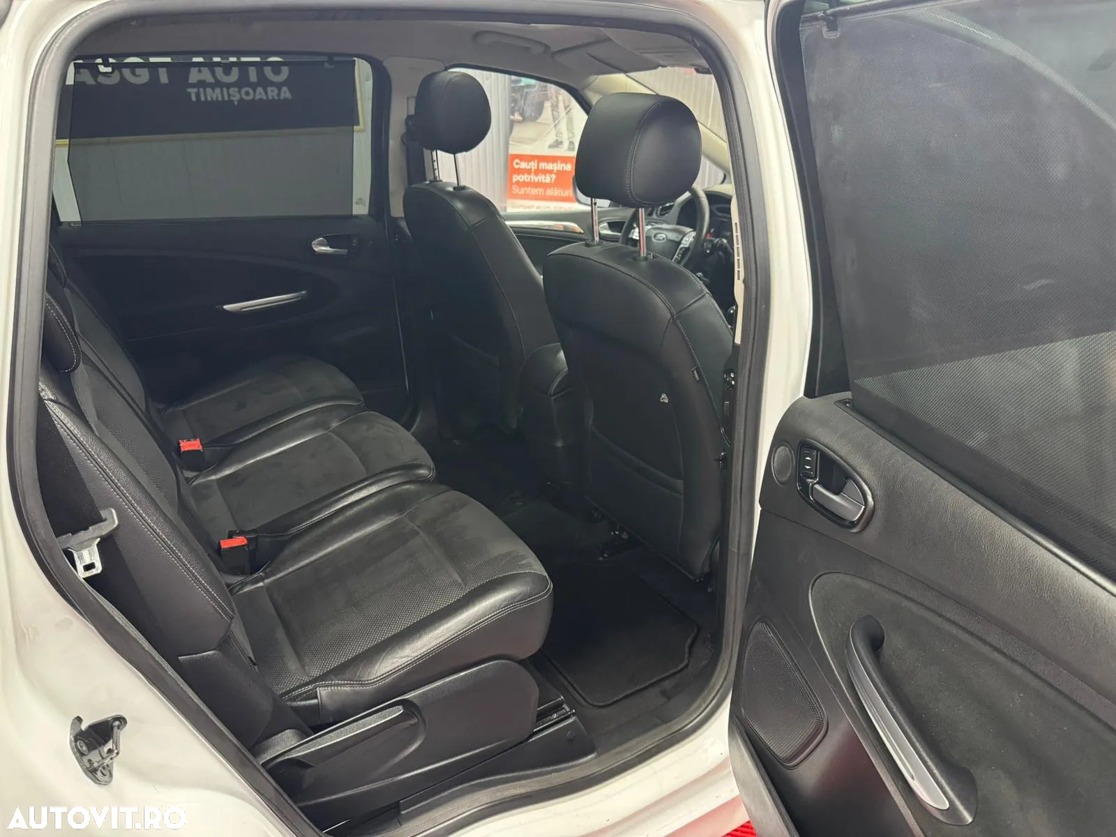 Ford S-Max - 15