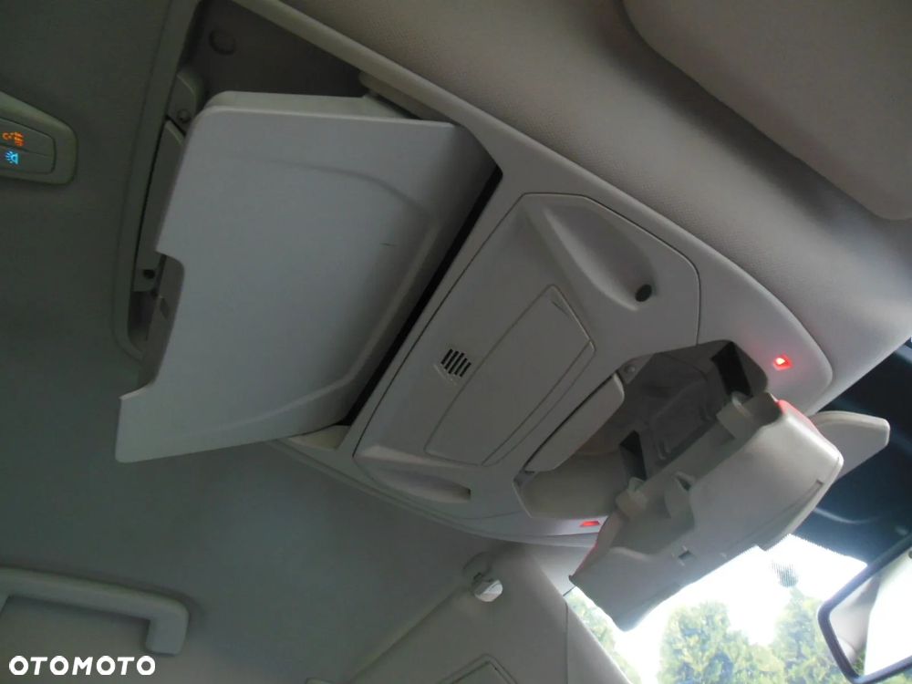 Ford C-MAX 1.0 EcoBoost Titanium ASS - 26