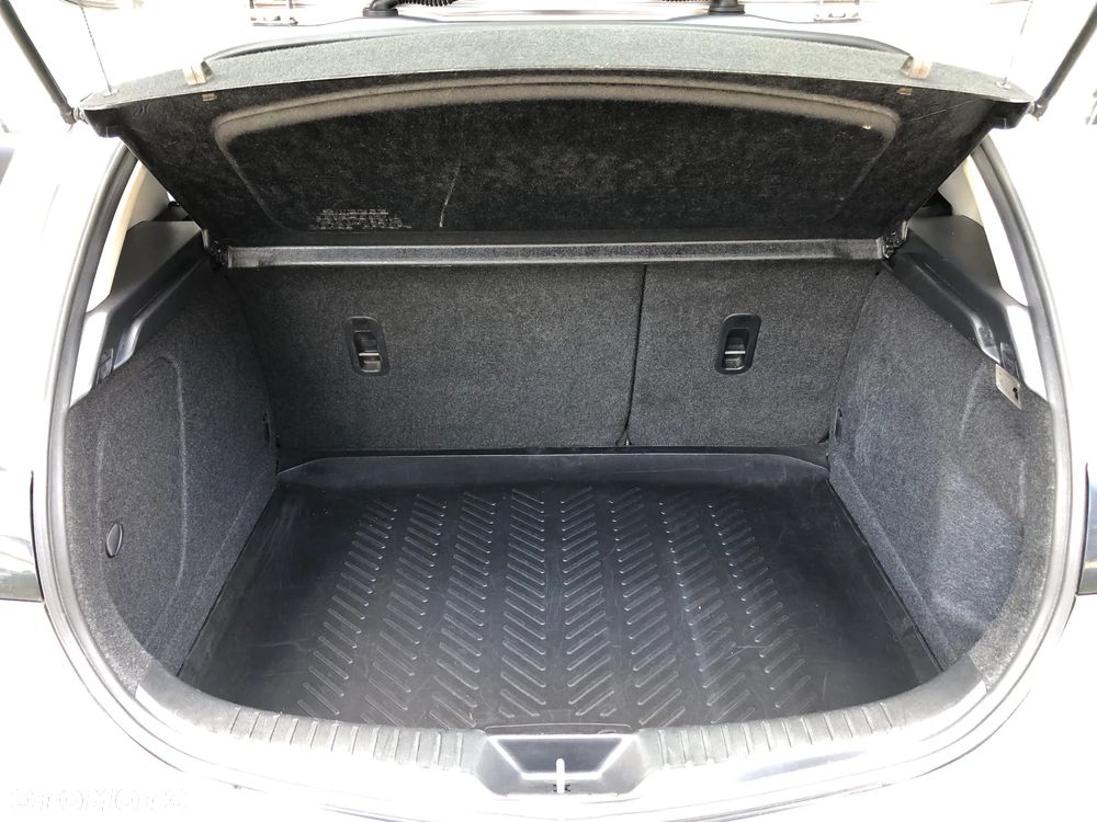 Mazda 3 1.6 Comfort - 10