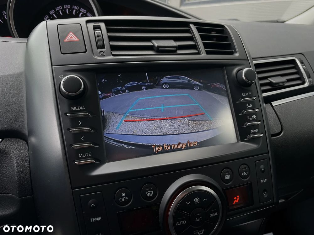 Toyota Verso 1.8 Premium 7os EU6 - 25