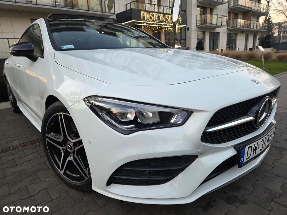 Mercedes-Benz CLA 220 4-Matic AMG Line 7G-DCT - 15