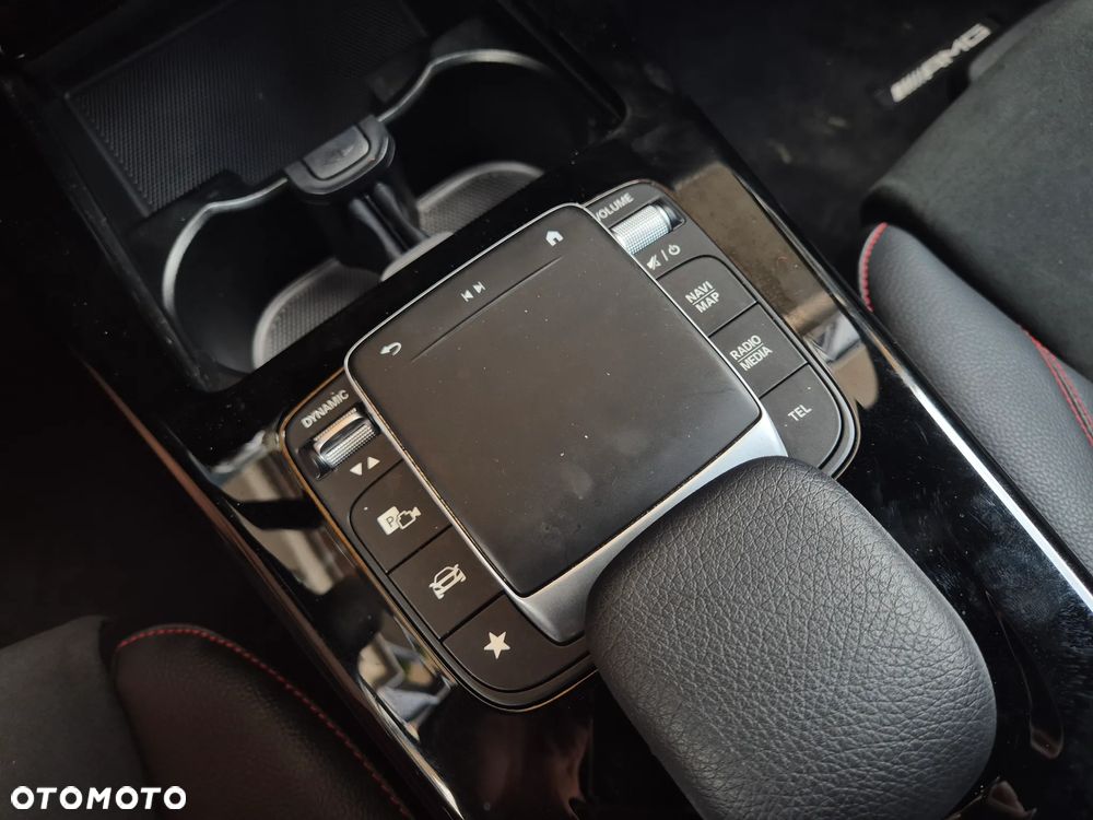 Mercedes-Benz CLA 250 Edition 1 7G-DCT - 16