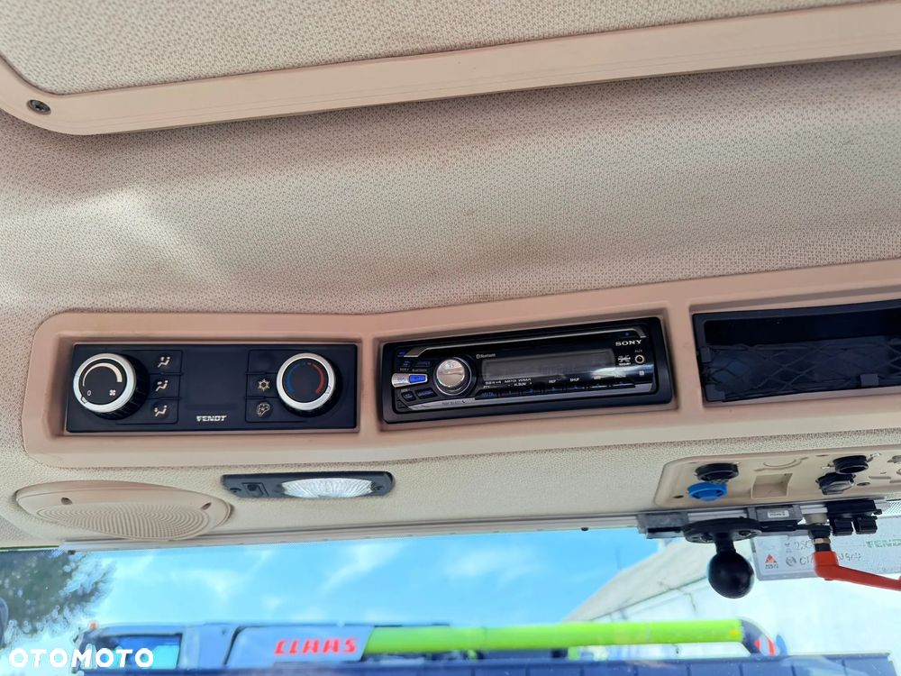 Fendt 724 Vario Profi Plus - 17