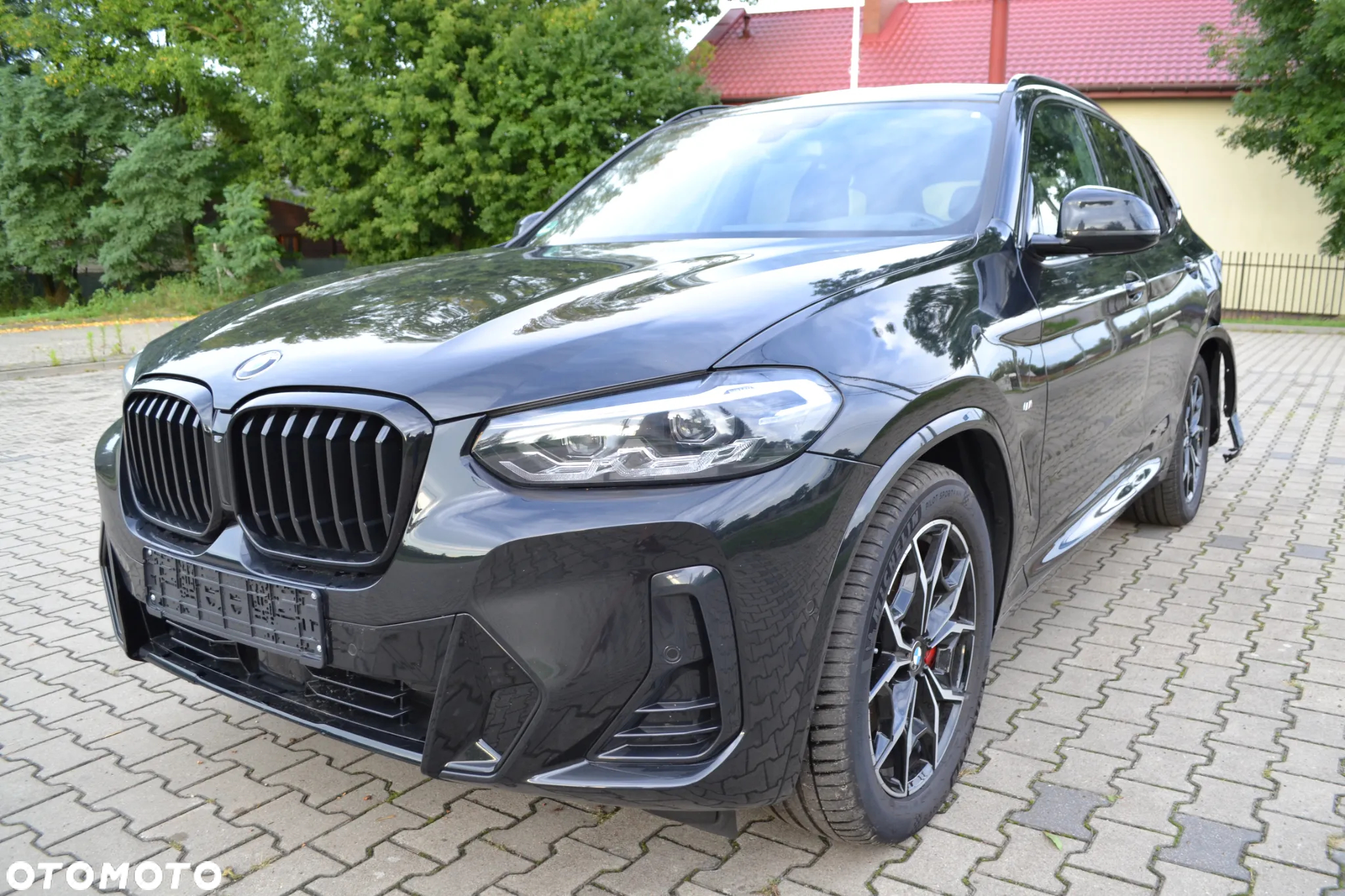 BMW X3 xDrive20i M Sport Edition - 3