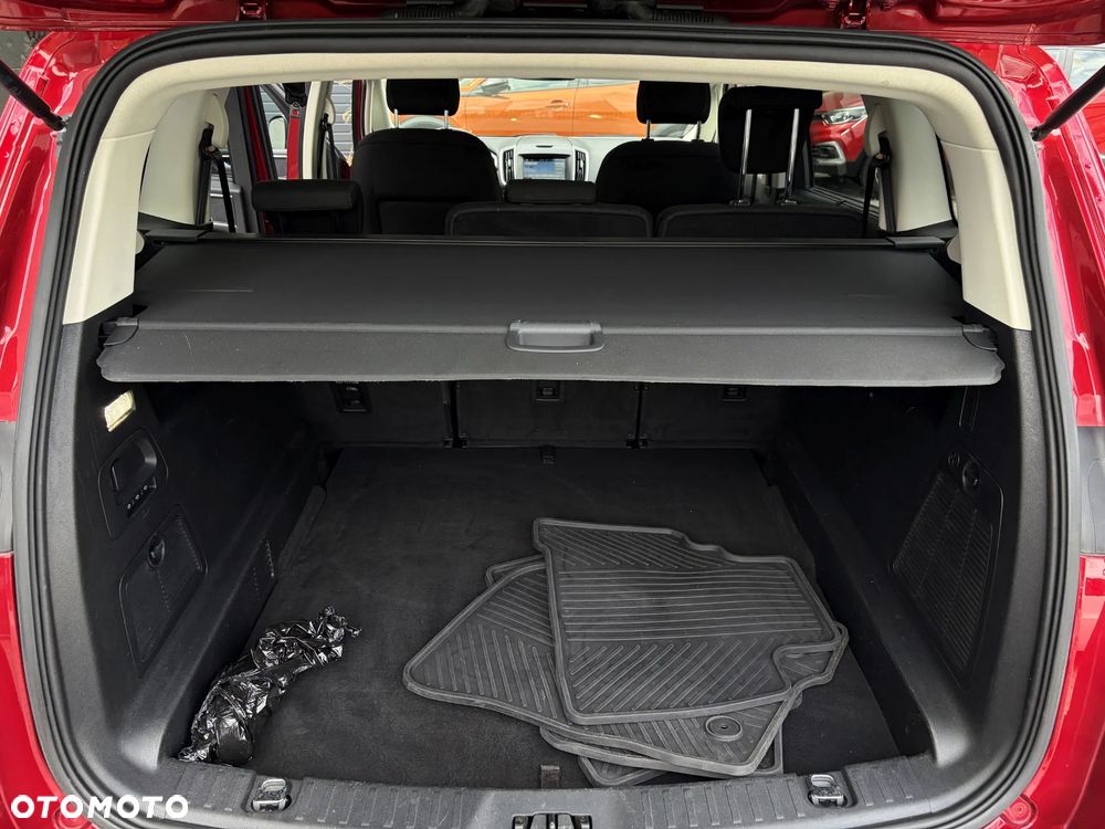 Ford S-Max 2.0 TDCi Titanium PowerShift - 35