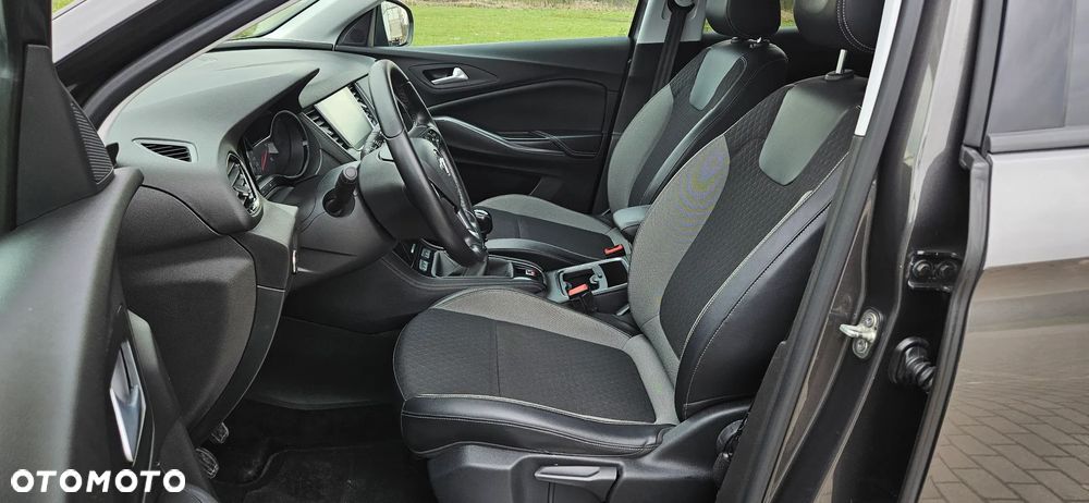Opel Grandland X 1.2 Start/Stop Business INNOVATION - 11
