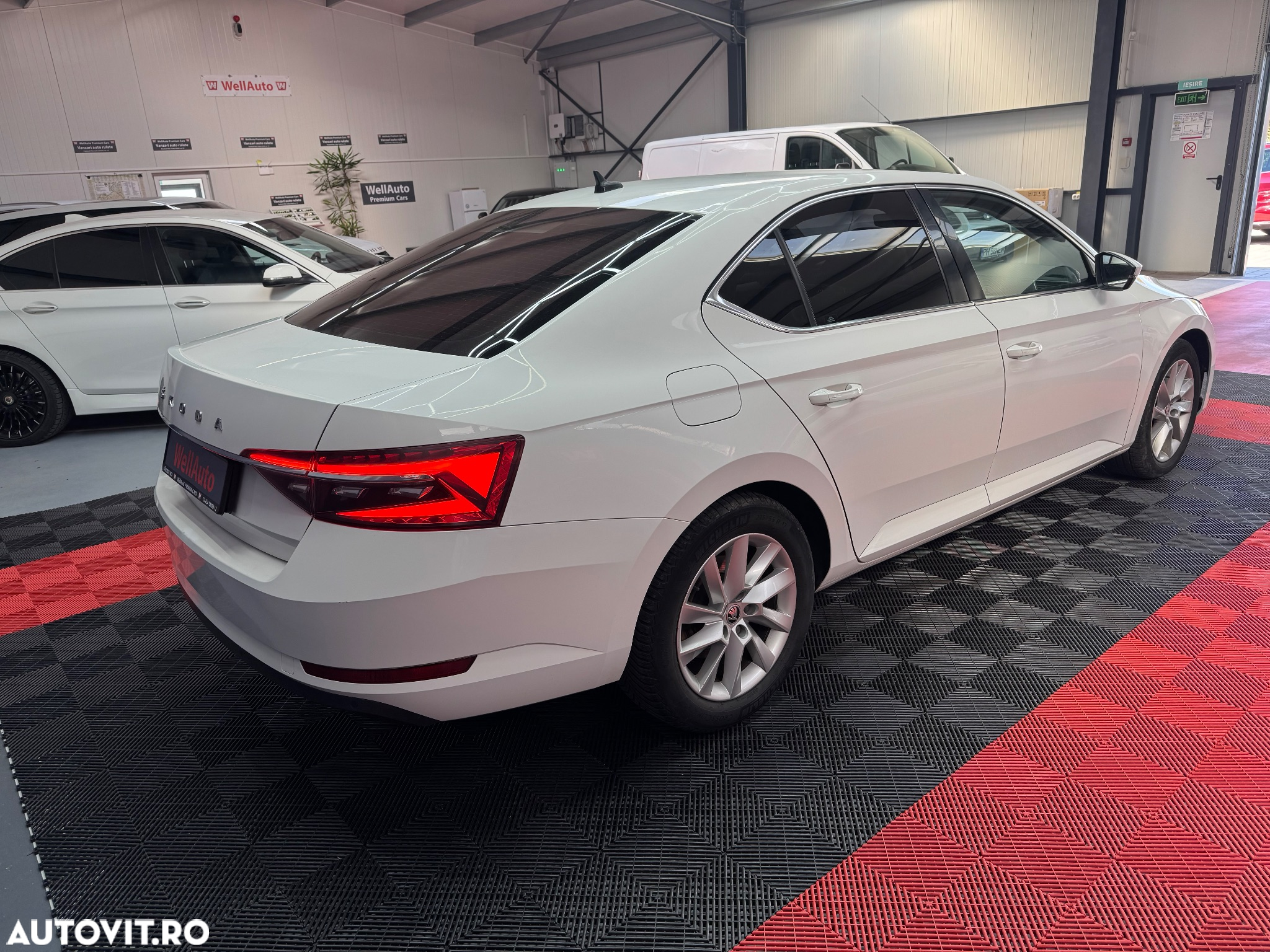 Skoda Superb - 5