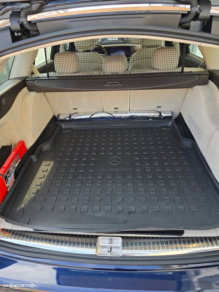 Mercedes-Benz E 220 d Avantgarde - 16