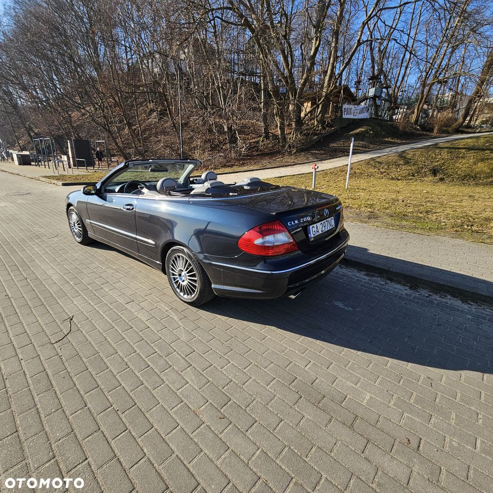 Mercedes-Benz CLK - 3