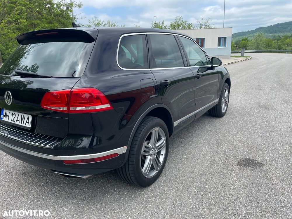 Volkswagen Touareg 3.0 V6 TDI BMT - 11