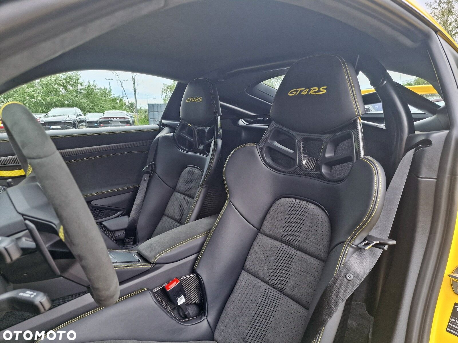 Porsche 718 Cayman - 9