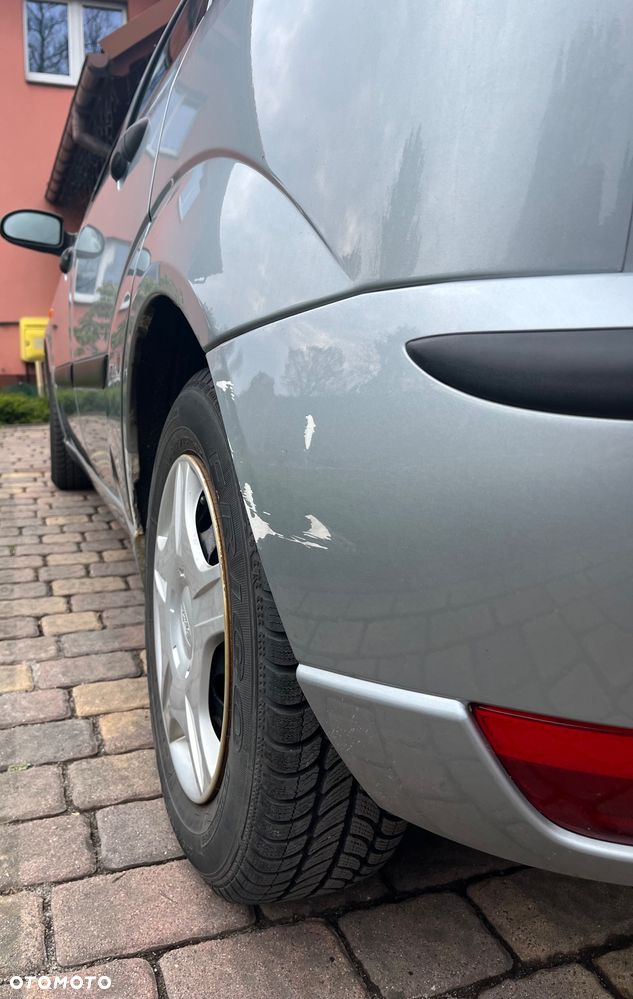 Ford Focus 1.6 X100 - 27