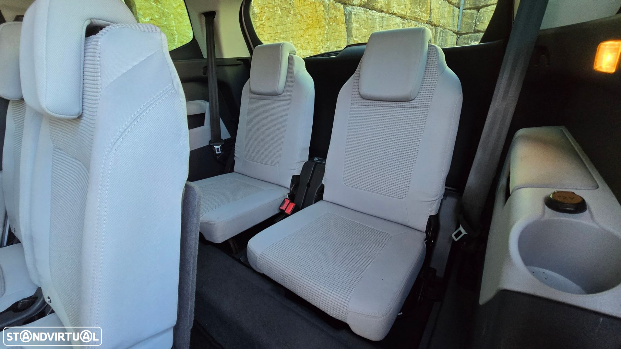 Peugeot 5008 1.6 HDi Executive JLL17 - 39