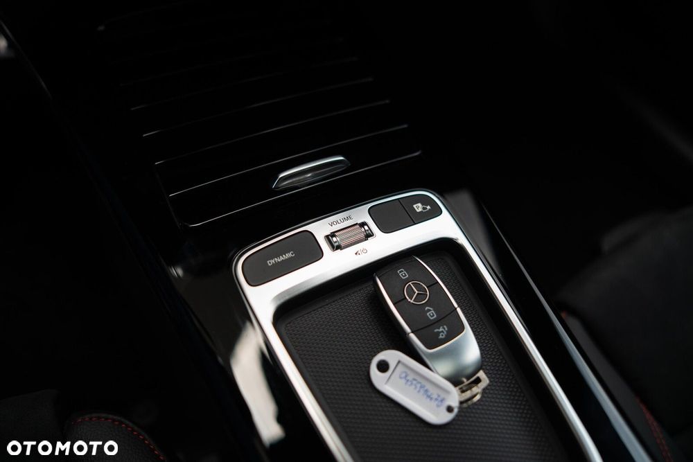 Mercedes-Benz CLA - 15