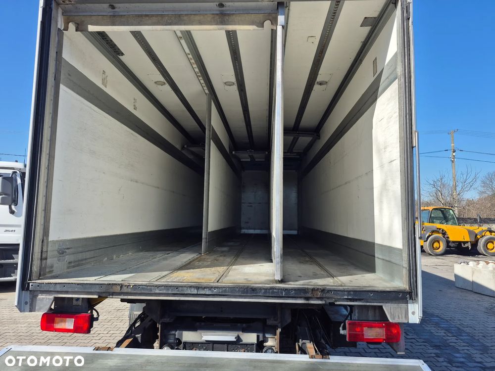 Volvo VOLVO FM 410 CHŁODNIA / WINDA PALFINGER / KABINA SYPIALKA /OŚ SKRĘTNA - 21