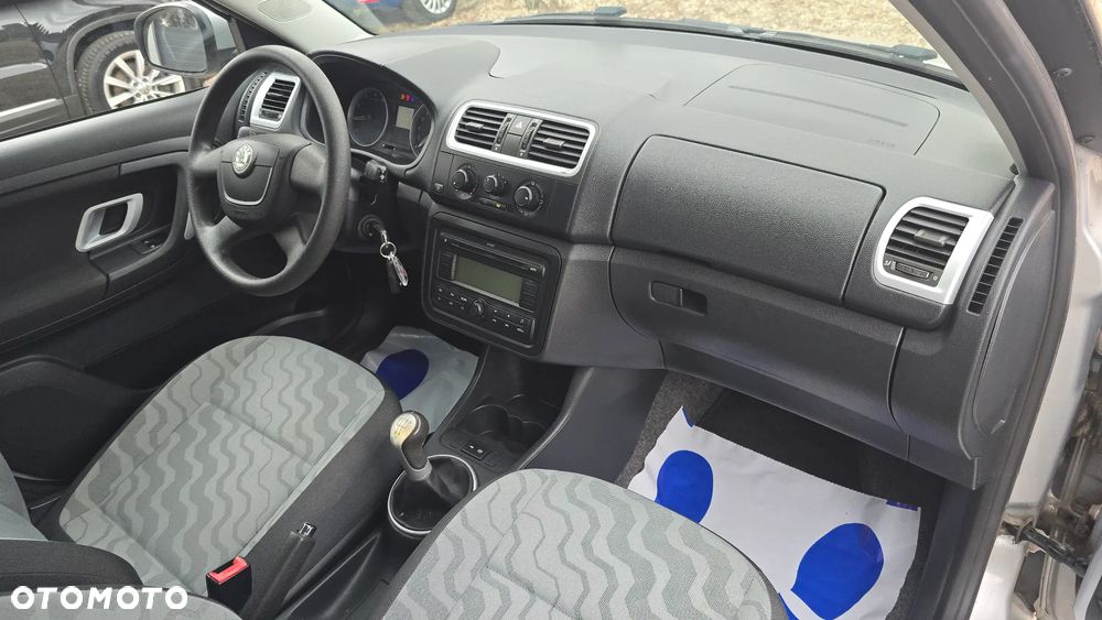 Skoda Fabia 1.2 HTP Ambiente - 8