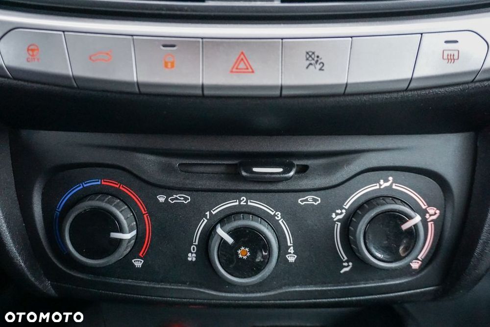 Fiat Tipo 1.6 E-Torq 16v Easy - 29