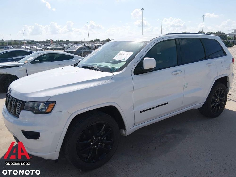 Jeep Grand Cherokee - 4