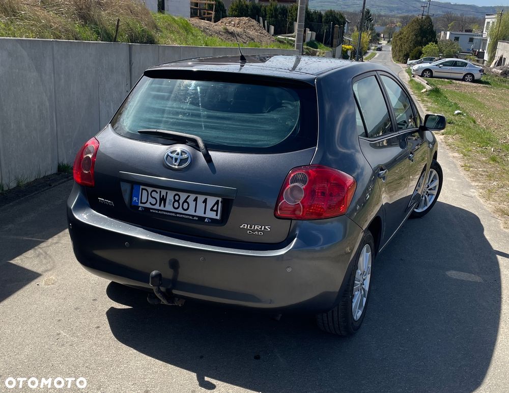 Toyota Auris 1.4 D-4D - 8