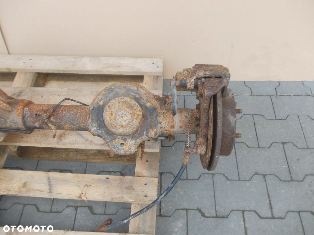 Most tył Jeep Cherokee KJ  4,10 - 3