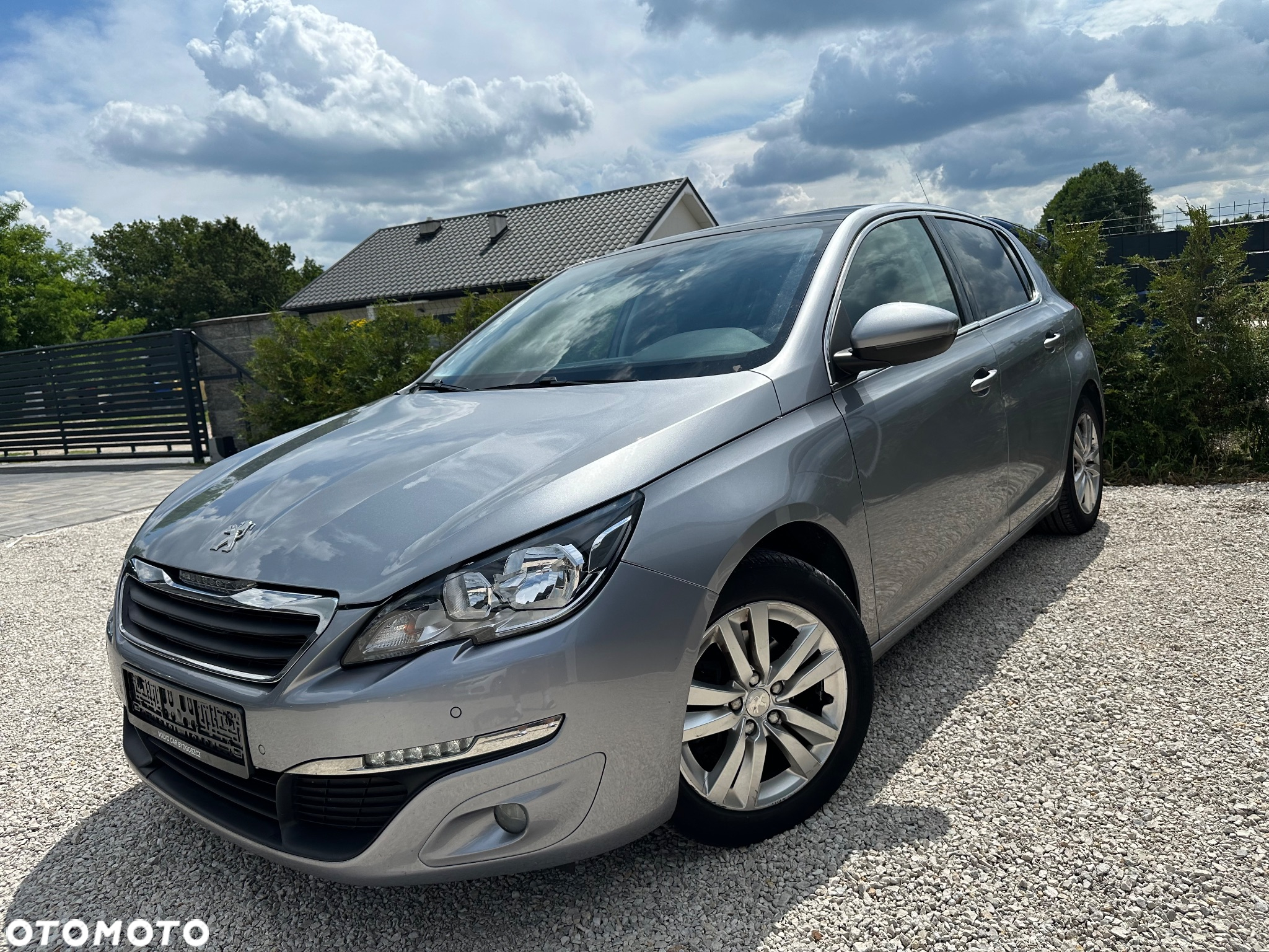 Peugeot 308 1.6 BlueHDi Allure S&S - 24