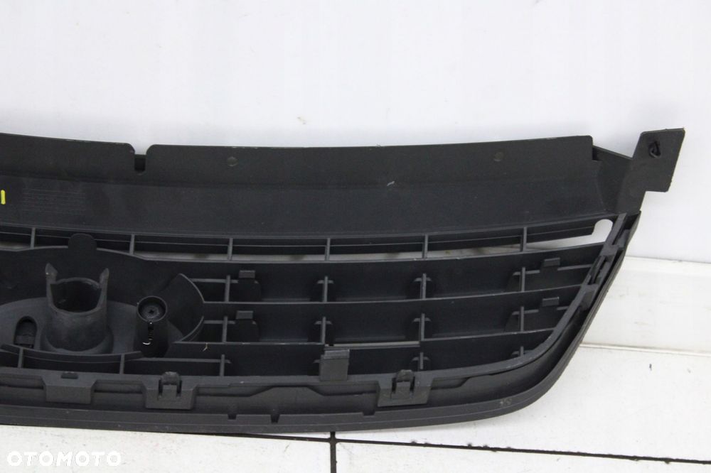 ford c-max i mk1 lift 06r- grill atrapa chłodnicy 7m51-r8138-a - 6
