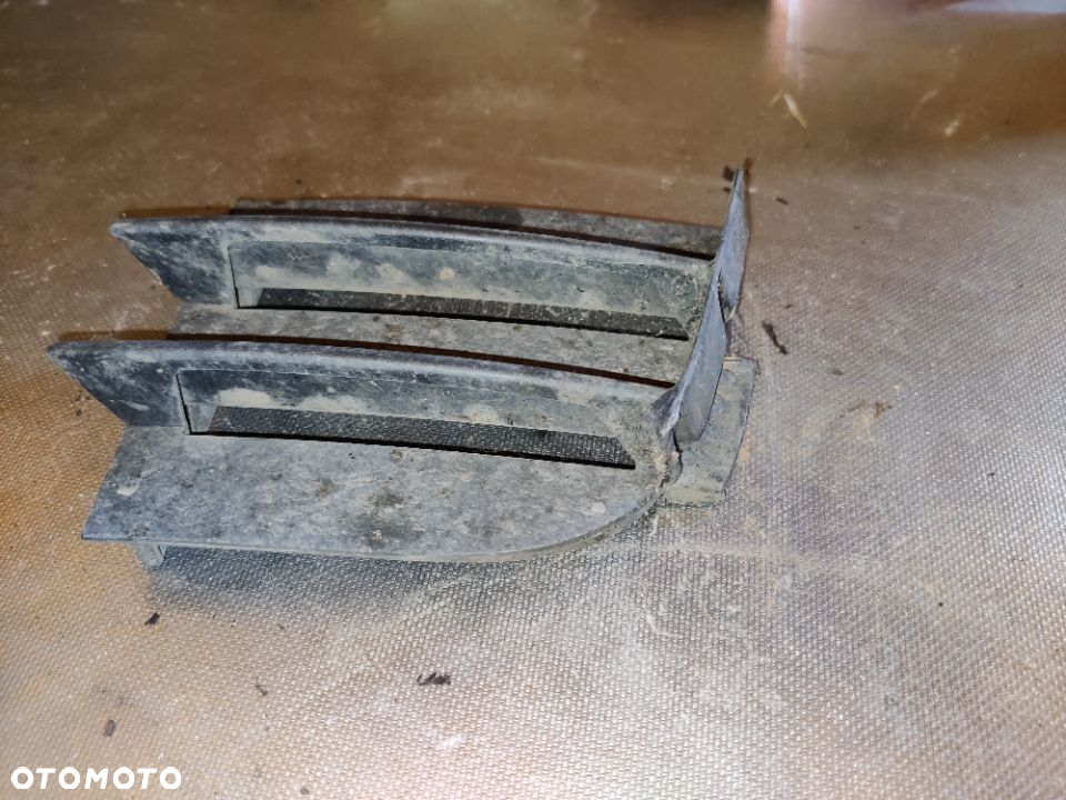 Kratka Zderzaka Lewa Skoda Superb 2 II Zaślepka 3T0853665 - 2