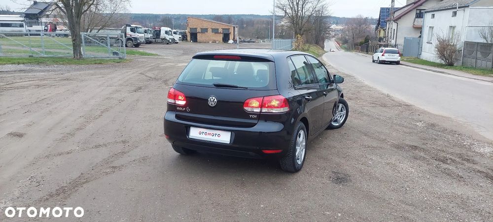 Volkswagen Golf 1.6 TDI Trendline - 6