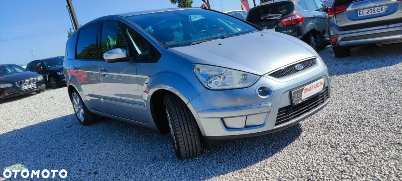 Ford S-Max - 14