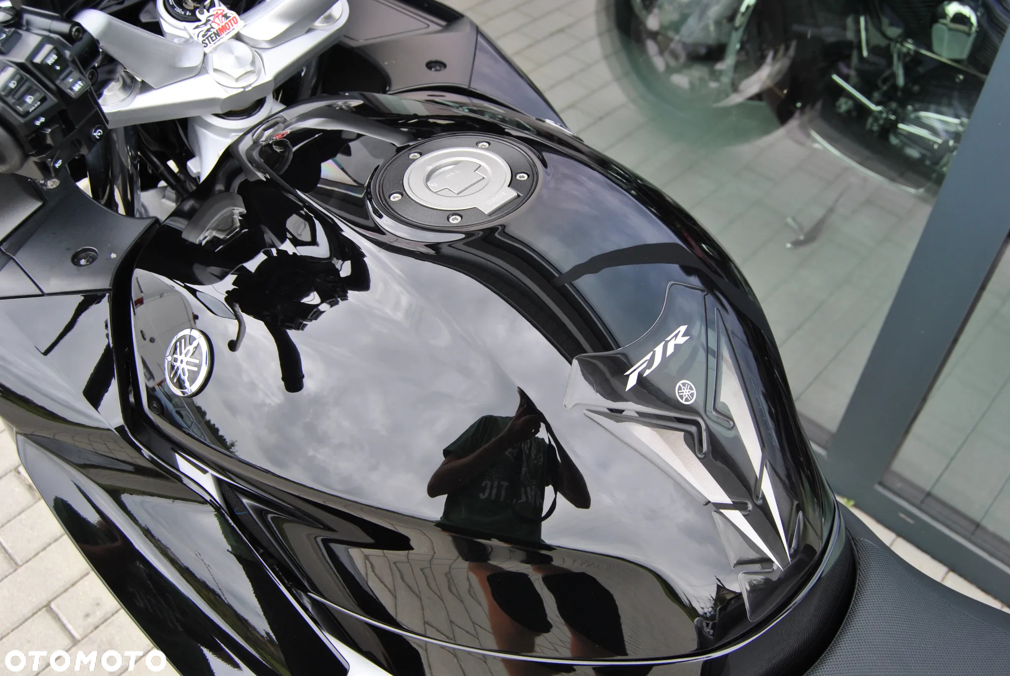 Yamaha FJR - 29