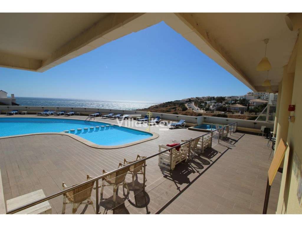 Apartamento-ESTUDIO, com vista mar e piscina e terraço muito amplo ... - Grande imagem: 3/22