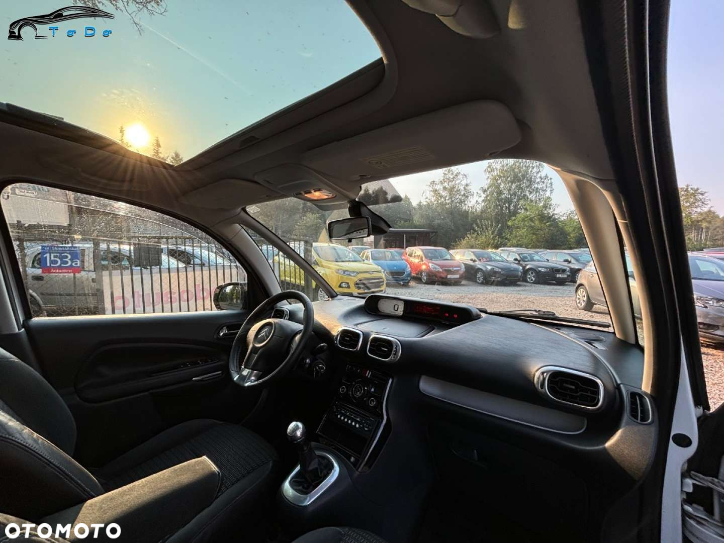 Citroën C3 Picasso 1.6i Exclusive - 26