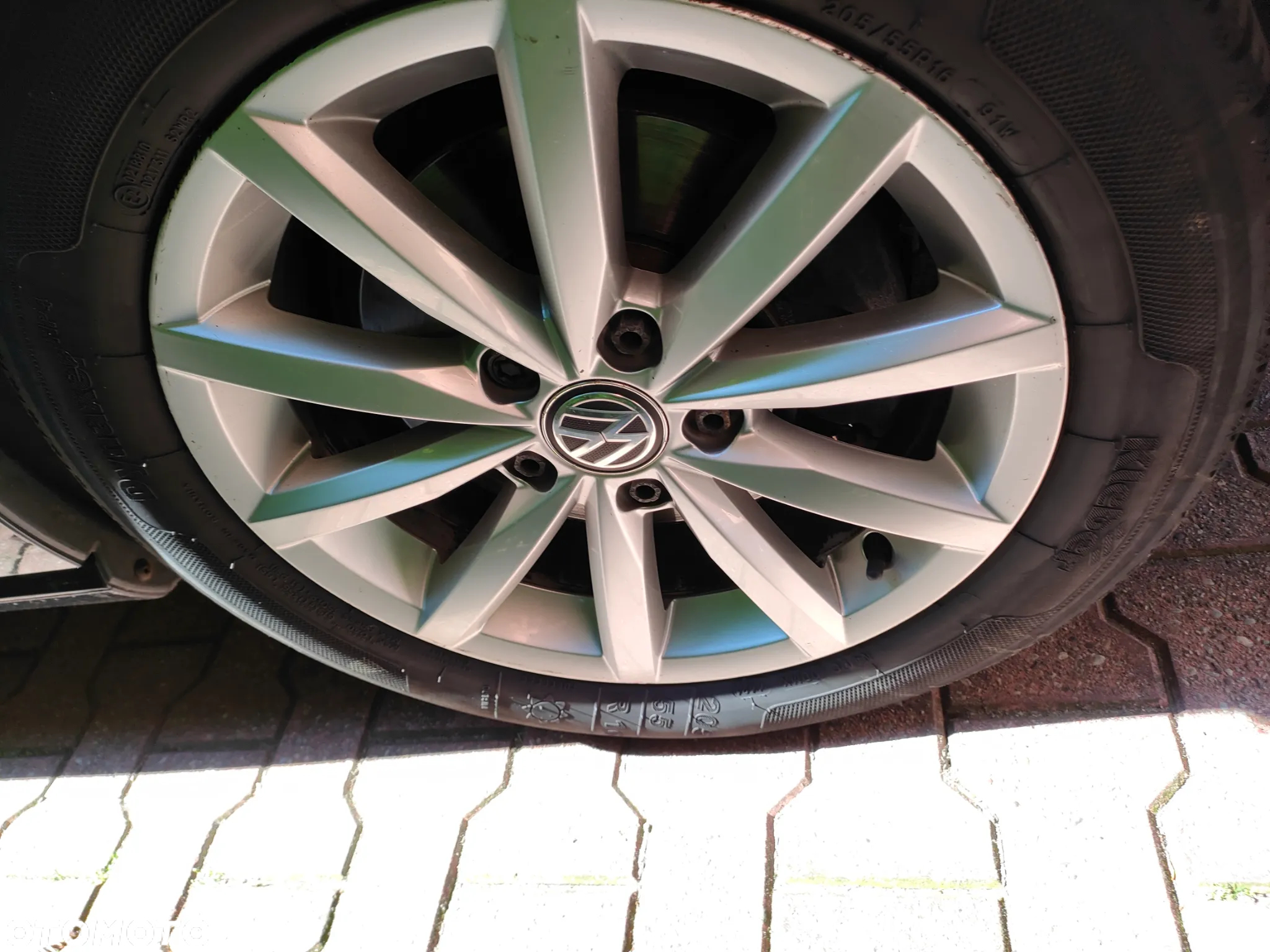 Volkswagen Golf Sportsvan 2.0 TDI BlueMotion Technology DSG Lounge - 15