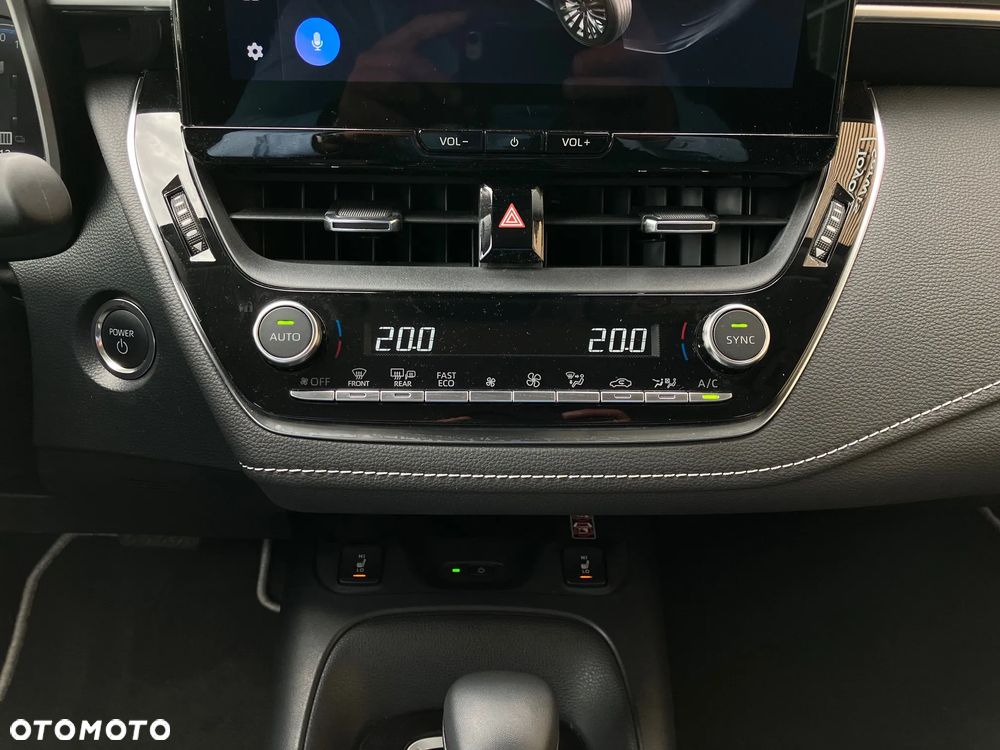 Toyota Corolla 1.8 Hybrid Comfort - 29
