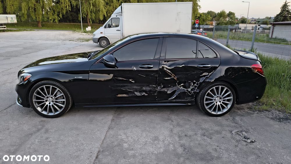 Mercedes-Benz Klasa C AMG 43 4Matic 9G-TRONIC - 7