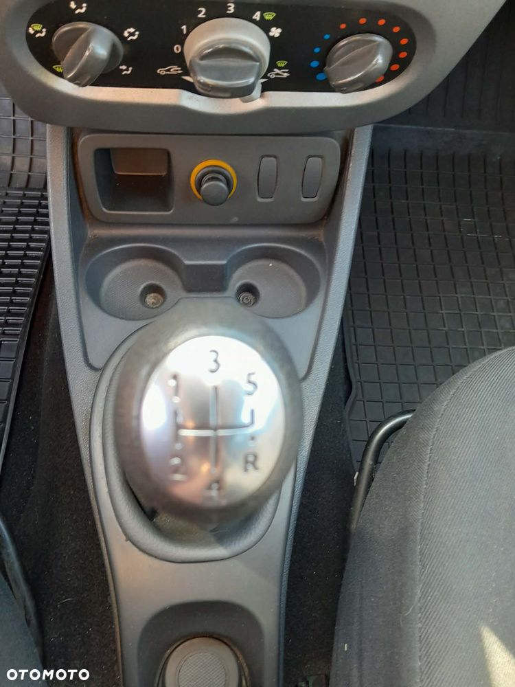 Dacia Duster 1.5 dCi Ambiance - 25