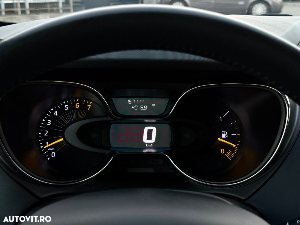 Renault Captur (ENERGY) TCe 90 LIMITED - 32