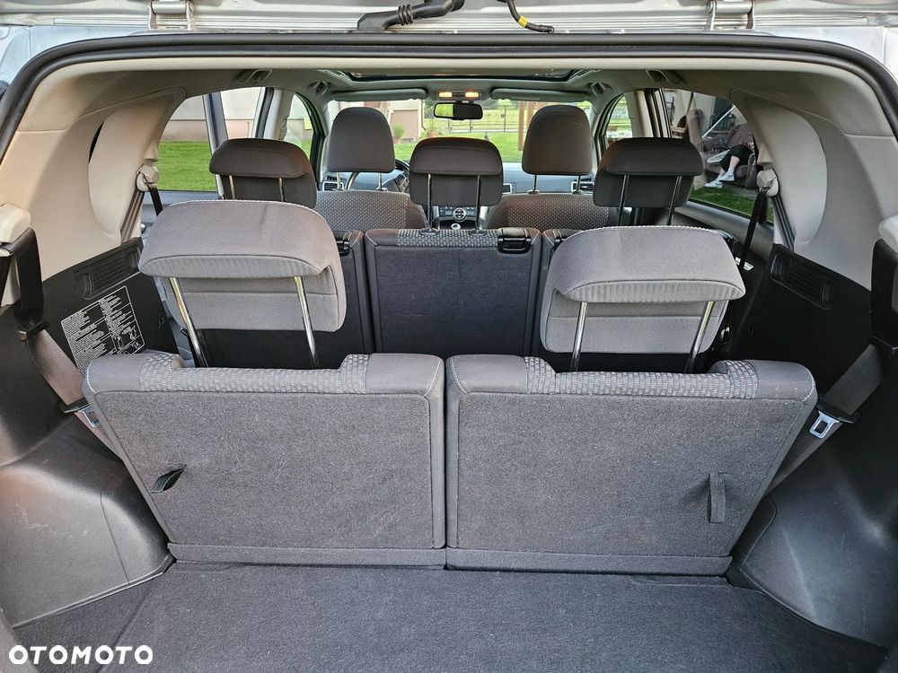 Toyota Verso 2.0 D-4D Premium 7os - 16