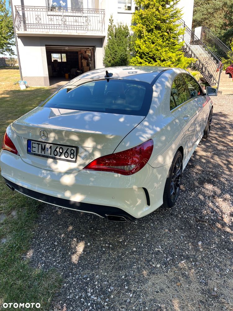 Mercedes-Benz CLA 200 7G-DCT AMG Line - 4
