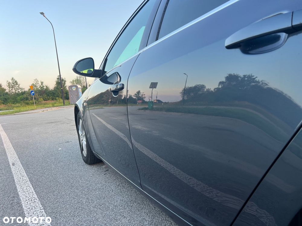 Opel Insignia 2.0 CDTI Sport - 16