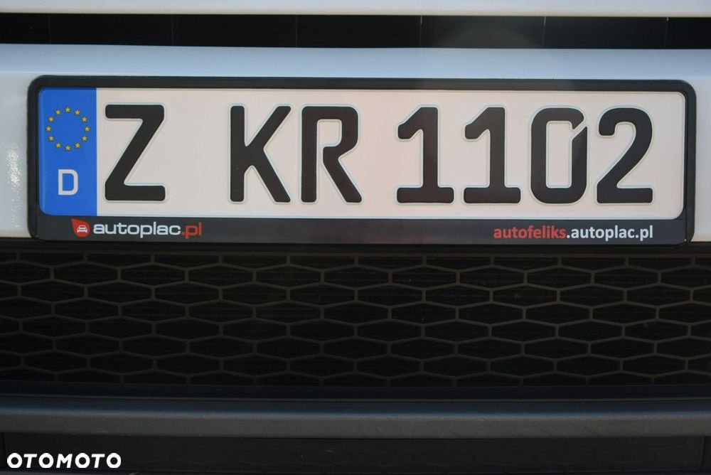 Land Rover Discovery Sport 2.0 TD4 SE - 8