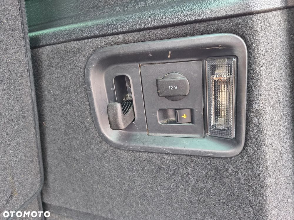 Seat Alhambra 2.0 TDI Start & Stop Allrad 4Kids - 11