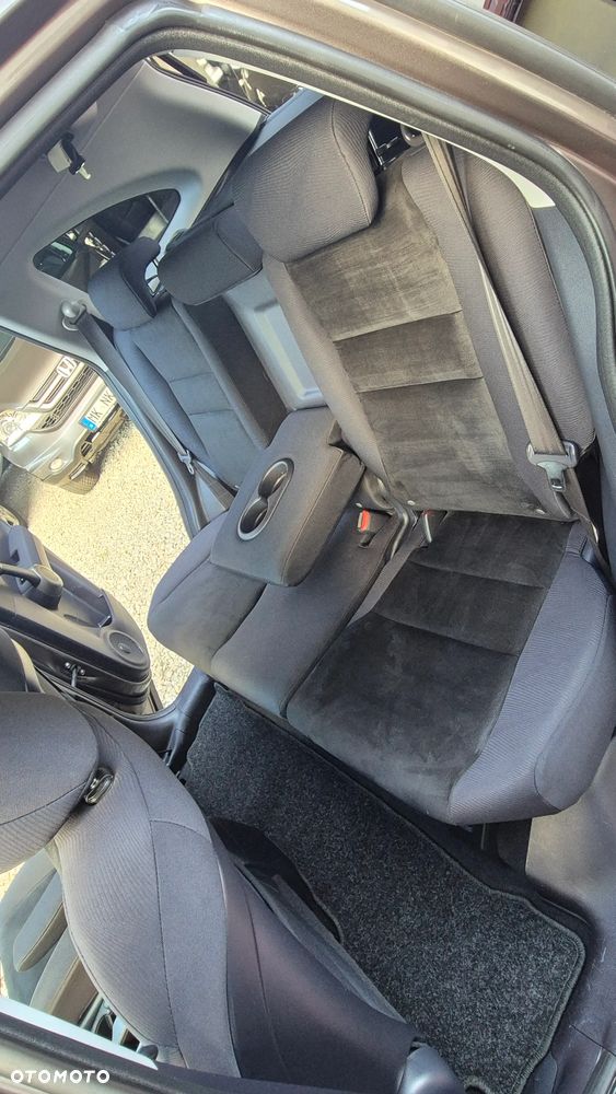 Honda CR-V 2.0i-VTEC Elegance 50 Jahre Edition - 25