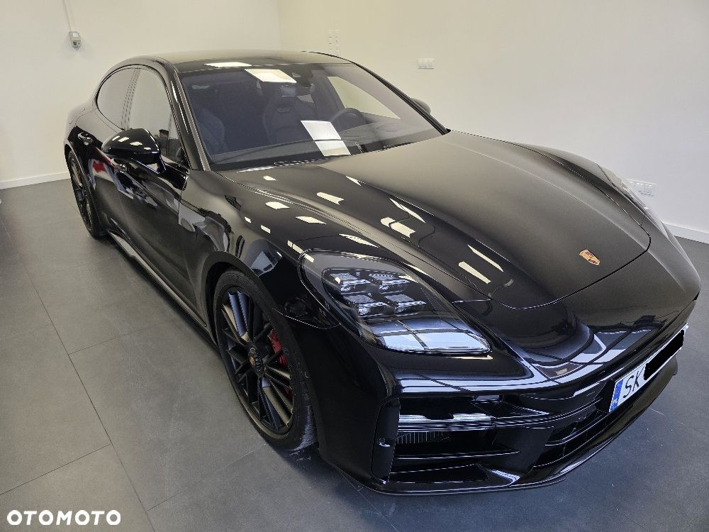 Porsche Panamera - 3