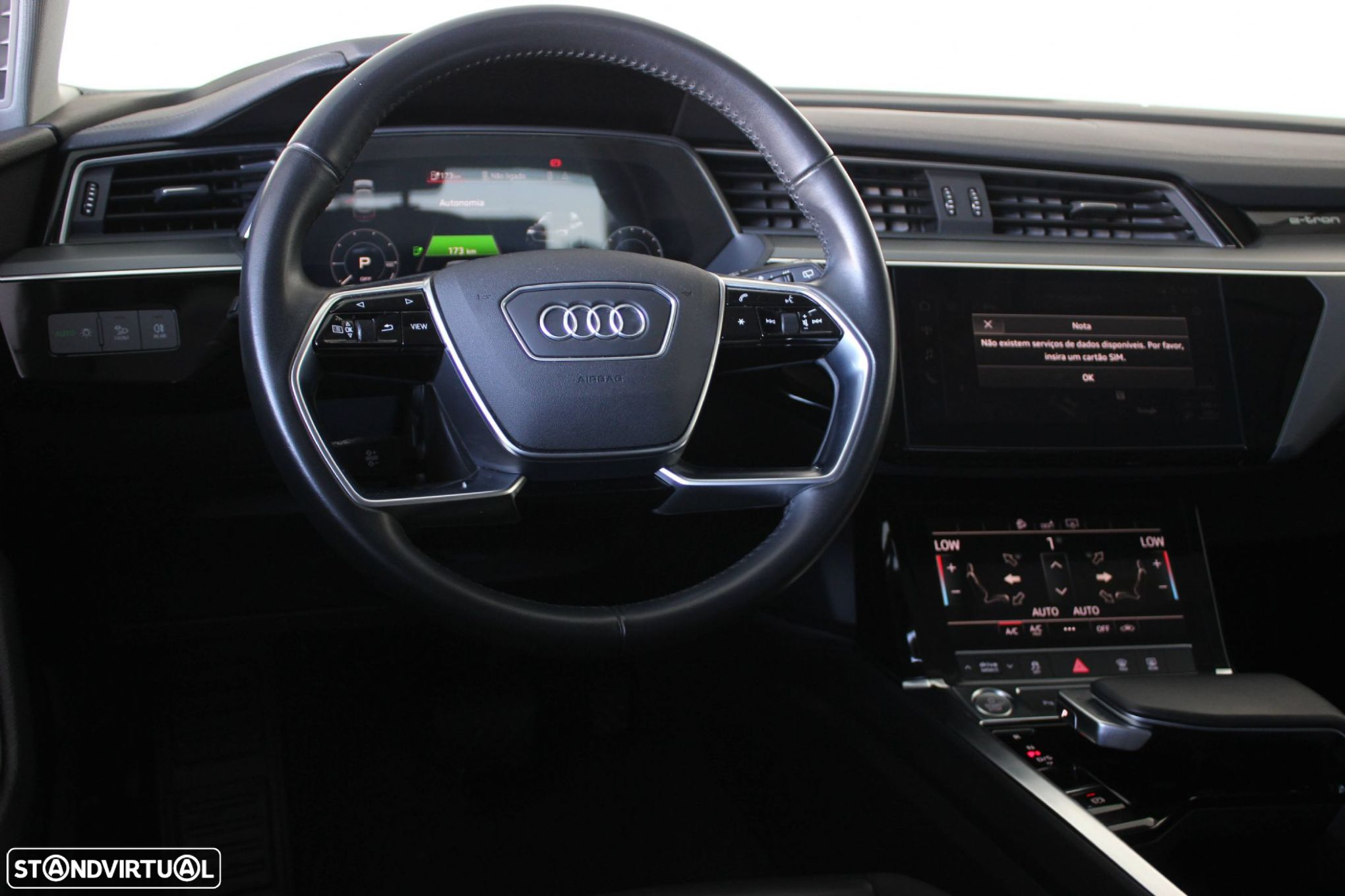Audi e-tron 55 quattro - 16