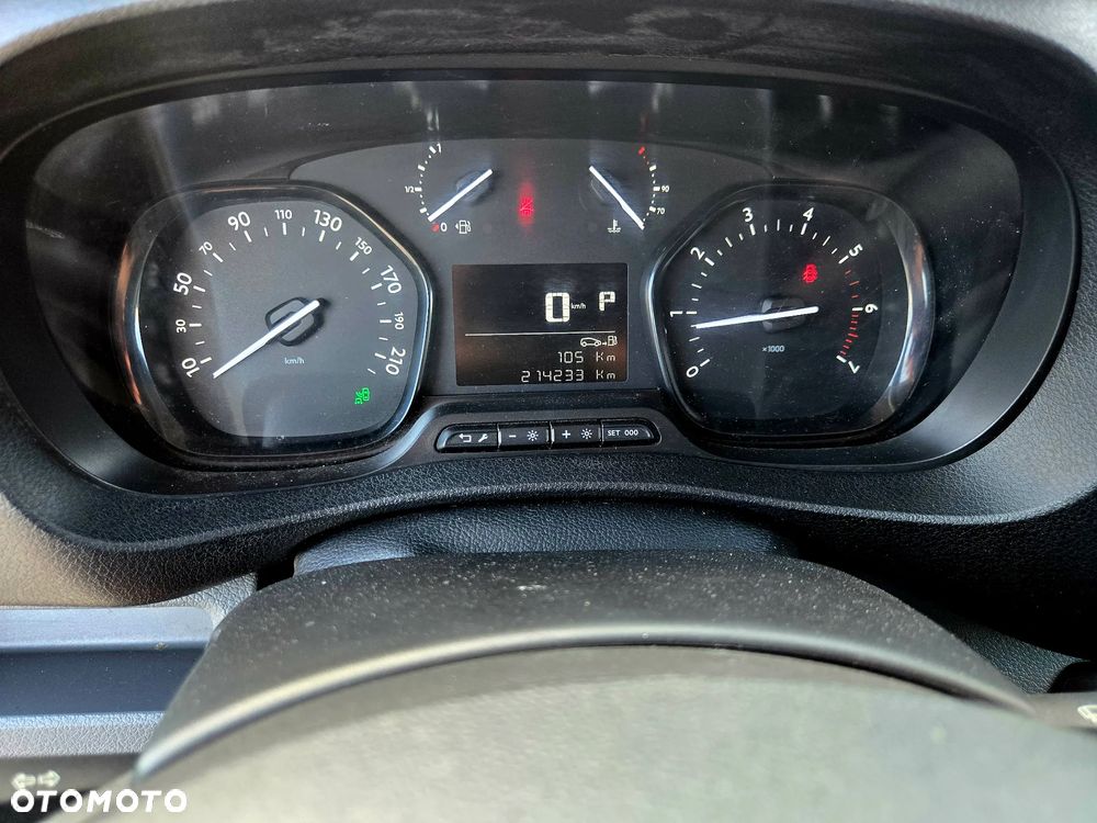 Peugeot Expert - 25